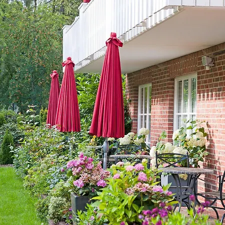 Amethyst Garni Lueneburg Inklusive Parkplatz فندق Deutsch Evern