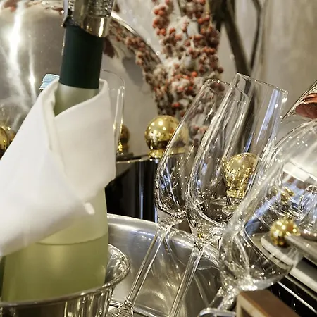 Amethyst Garni Lueneburg Inklusive Parkplatz Hotel 4*